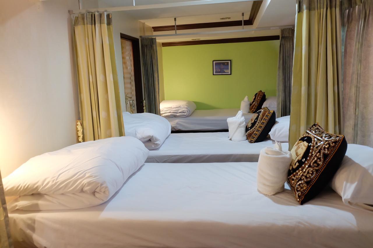 Hotel Star Bright Court Chiang Rai Exterior foto